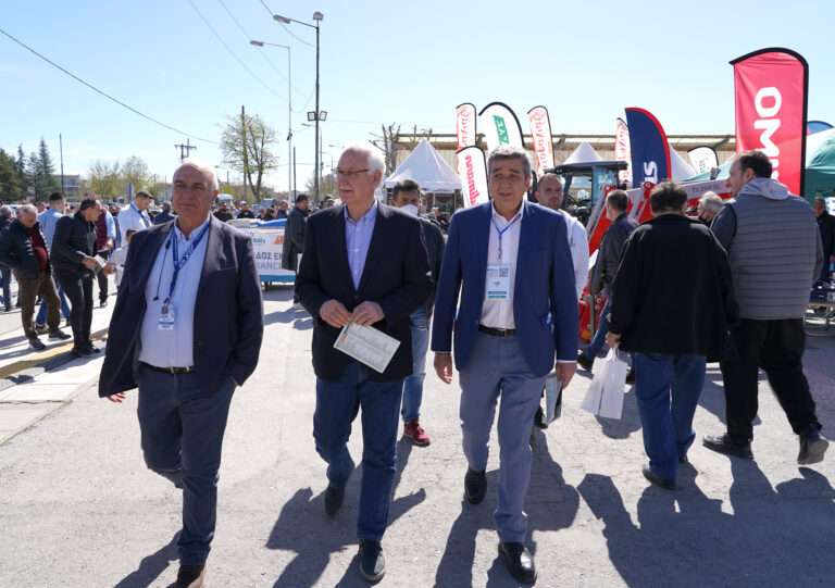 ΚΟΣΜΟΣΥΡΡΟΗ ΣΤΗΝ AGROTHESSALY (φωτο)