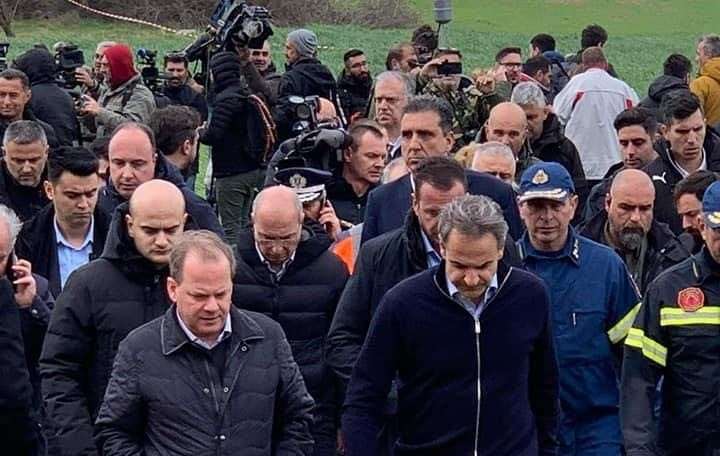 ΣΤΟΝ ΤΟΠΟ ΤΗΣ ΤΡΑΓΩΔΙΑΣ Ο ΚΥΡ. ΜΗΤΣΟΤΑΚΗΣ