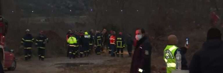 ΑΣΥΛΛΥΠΤΟ ΔΡΑΜΑ: ΝΕΚΡΕΣ ΣΤΟ ΔΥΣΤΥΧΗΜΑ ΤΩΝ ΤΕΜΠΩΝ 2 ΔΙΔΥΜΕΣ ΚΑΙ Η ΞΑΔΕΛΦΗ ΤΟΥΣ