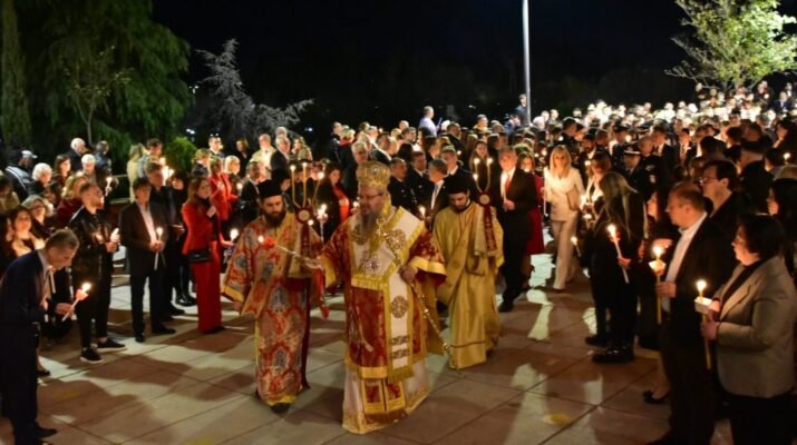 Η ΑΝΑΣΤΑΣΗ ΣΤΟ ΜΗΤΡΟΠΟΛΙΤΙΚΟ ΝΑΟ ΤΟΥ ΑΓΙΟΥ ΑΧΙΛΛΙΟΥ ΣΤΗ ΛΑΡΙΣΑ (ΦΩΤΟ)