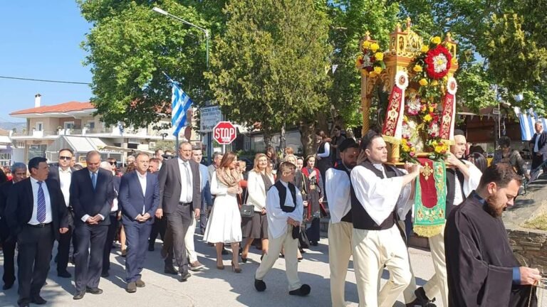 ΦΩΤΟΡΕΠΟΡΤΑΖ ΓΙΑ ΤΙΣ ΕΚΔΗΛΩΣΗΣ ΠΡΟΣ ΤΙΜΗ ΤΗΣ ΠΡΟΣΤΑΤΙΔΑΣ ΤΟΥ ΑΡΓΥΡΟΠΟΥΛΙΟΥ ΖΩΟΔΟΧΟΥ ΠΗΓΗΣ