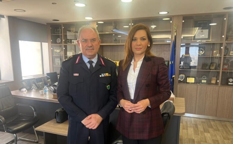 ΣΤΕΛΛΑ ΜΠΙΖΙΟΥ: ΟΙ ΠΟΛΙΤΕΣ ΕΠΙΘΥΜΟΥΝ ΚΑΙ ΔΙΚΑΙΟΥΝΤΑΙ ΝΑ ΝΙΩΘΟΥΝ ΑΣΦΑΛΕΙΣ