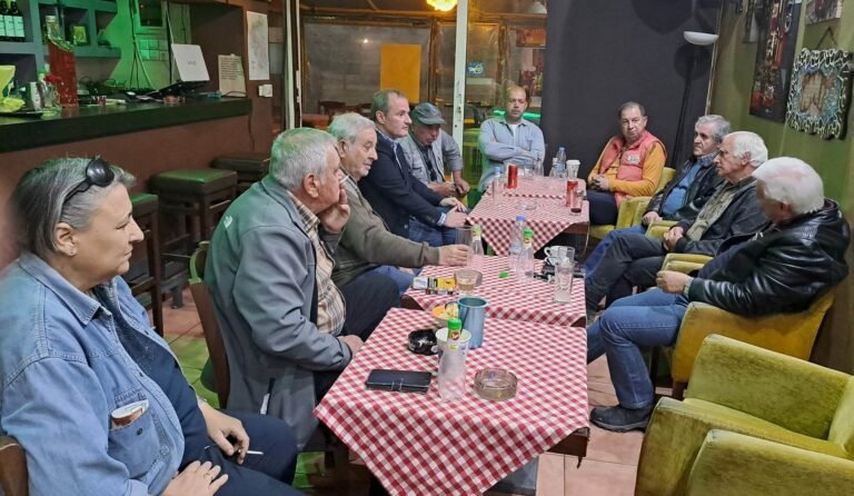 ΑΚΗΣ ΝΑΣΙΩΚΑΣ: Η ΑΓΡΟΤΙΑ ΕΜΠΙΣΤΕΥΕΤΑΙ ΤΟ ΠΑΣΟΚ