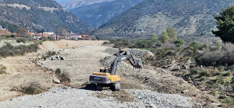 ΚΑΘΑΡΙΣΜΟΙ ΡΕΜΑΤΩΝ ΣΤΟ ΔΗΜΟ ΤΕΜΠΩΝ