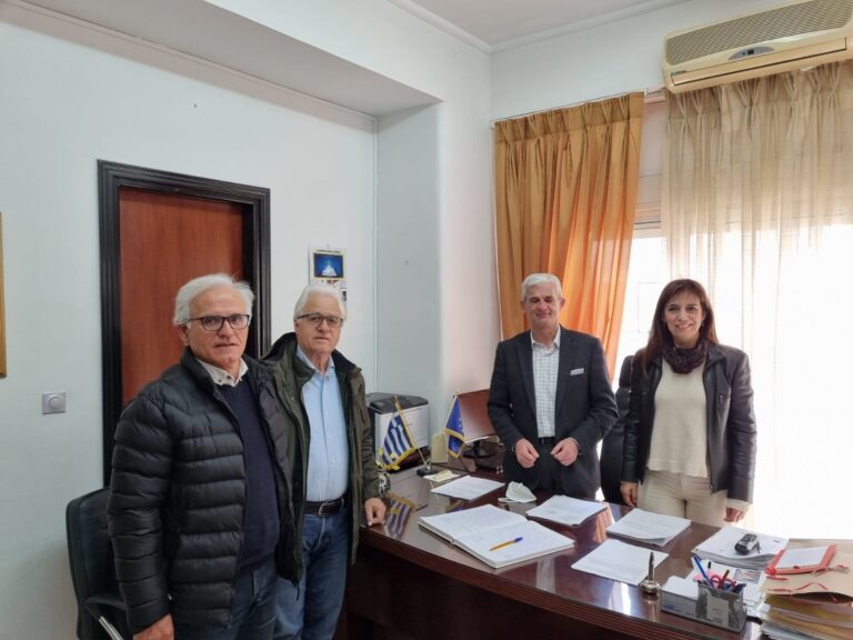 ΑΝΕΛΑΒΑΝ ΚΑΘΗΚΟΝΤΑ ΟΙ ΠΡΩΤΟΙ ΝΕΟΙ ΣΥΜΒΟΥΛΟΙ ΕΚΠΑΙΔΕΥΣΗΣ ΔΔΕ ΛΑΡΙΣΑΣ