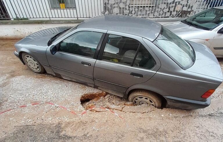 ΒΟΜΒΑΡΔΙΣΜΕΝΟ ΤΟ ΠΟΛΥΠΑΘΟ ΔΑΜΑΣΙ (ΦΩΤΟ)