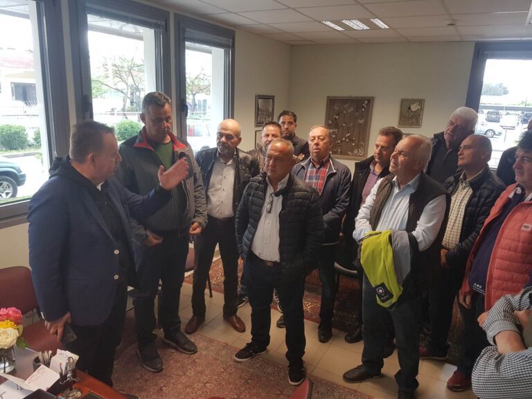 ΠΑΝΣΤΡΑΤΙΑ ΓΙΑ ΤΗ ΣΤΗΡΙΞΗ ΤΗΣ ΑΜΥΓΔΑΛΟΚΑΛΛΙΕΡΓΕΙΑΣ ΣΤΗ ΛΑΡΙΣΑ ΜΕ ΠΡΩΤΟΒΟΥΛΙΑ ΤΟΥ Β. ΚΟΚΚΑΛΗ