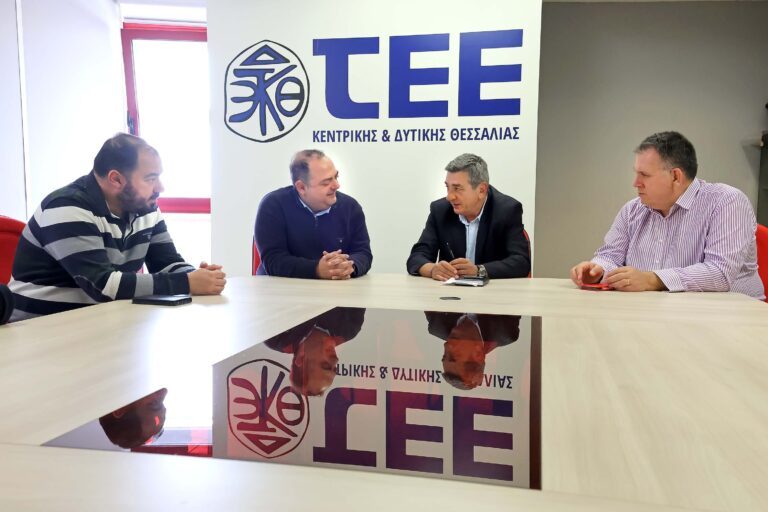 ΛΑΘΟΣ Η ΕΞΟΜΟΙΩΣΗ ΤΩΝ ΠΤΥΧΙΩΝ ΤΩΝ ΜΗΧΑΝΙΚΩΝ ΜΕ ΕΚΕΙΝΑ ΤΩΝ ΚΟΛΕΓΙΩΝ