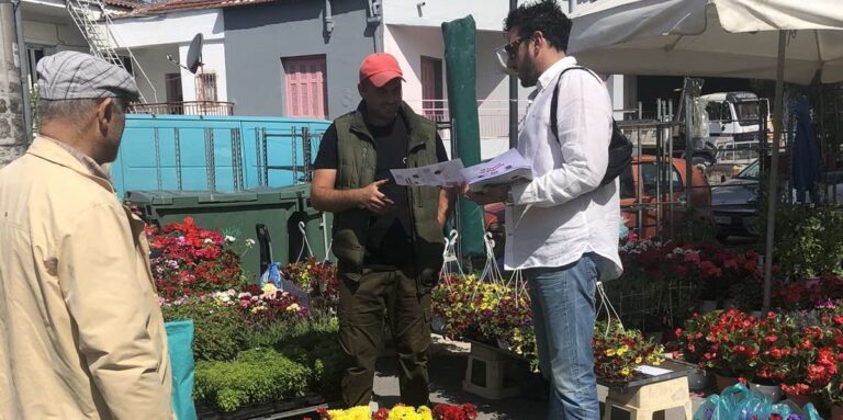 ΣΤΗ ΛΑΪΚΗ ΚΑΙ ΣΤΗΝ ΑΓΟΡΑ ΤΟΥ ΤΥΡΝΑΒΟΥ Ο ΣΤ. ΤΣΙΚΡΙΤΣΗΣ