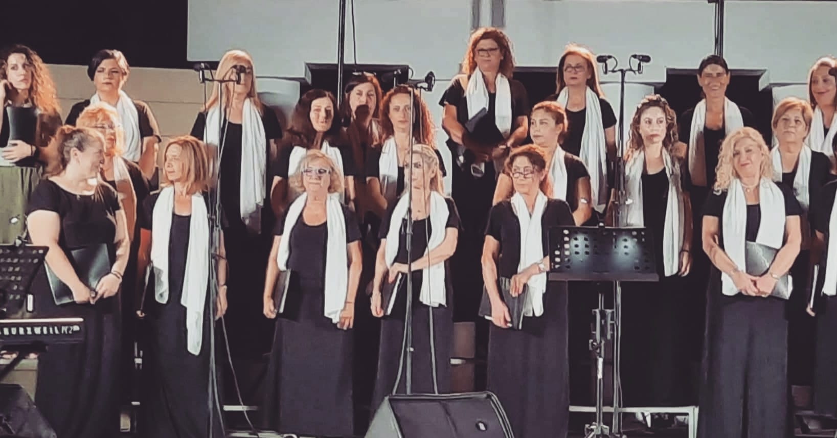 ΣΤΑ ΦΑΡΣΑΛΑ Η ΧΟΡΩΔΙΑ ΤΟΥ ΔΗΜΟΥ ΛΙΒΑΔΙΩΝ ΛΑΡΝΑΚΑΣ ΚΥΠΡΟΥ