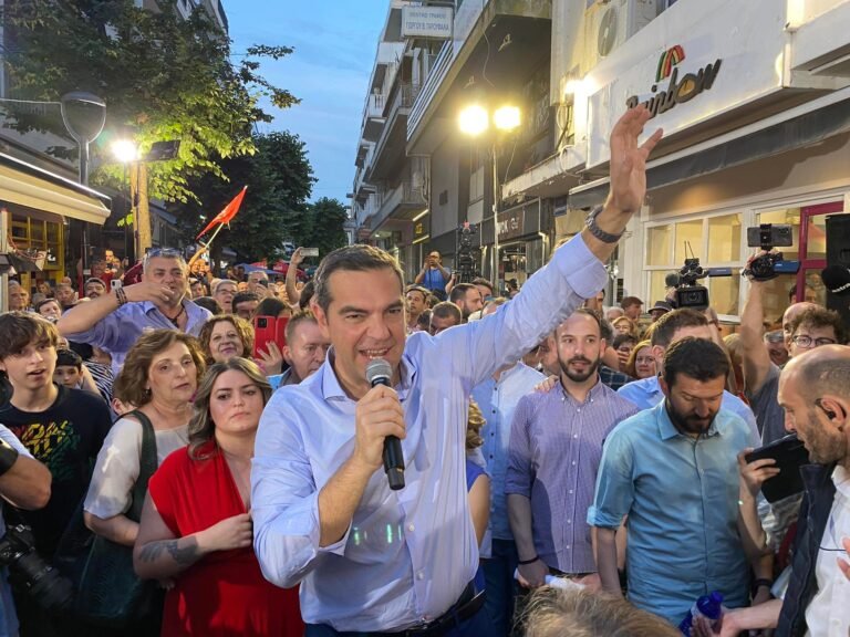 ΑΛ. ΤΣΙΠΡΑΣ: Ο ΣΥΡΙΖΑ ΗΛΘΕ ΓΙΑ ΝΑ ΜΕΙΝΕΙ – ΘΑ ΕΙΜΑΣΤΕ ΜΑΖΙ ΓΙΑ ΠΑΝΤΑ (φωτο – βίντεο)
