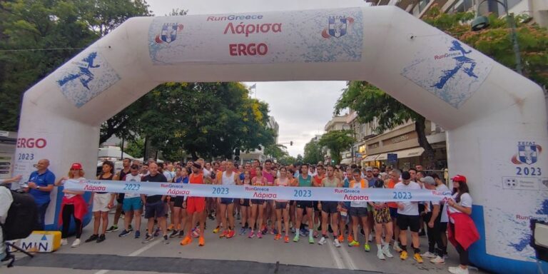 Ο ΤΥΡΝΑΒΙΤΗΣ ΔΗΜΗΤΡΗΣ ΒΛΙΩΡΑΣ 3ος ΣΤΟ ΝΥΧΤΕΡΙΝΟ RUN GREECE ΛΑΡΙΣΑΣ