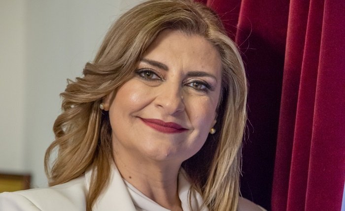 Ε. ΛΙΑΚΟΥΛΗ: ΕΥΧΑΡΙΣΤΩ ΓΙΑ ΤΗΝ ΑΓΑΠΗ ΤΗΣ ΛΑΡΙΣΑΣ – ΞΑΝΑΦΤΙΑΧΝΟΥΜΕ ΤΟ ΠΑΤΡΙΚΟ ΜΑΣ ΣΠΙΤΙ!