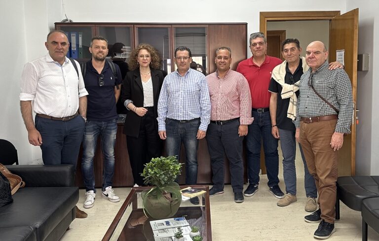 ΣΤΟΝ ΠΡΟΪΣΤΑΜΕΝΟ ΤΗΣ ΔΟΥ ΛΑΡΙΣΑΣ ΤΟ Δ.Σ. ΤΗΣ ΕΦΕΕΛ