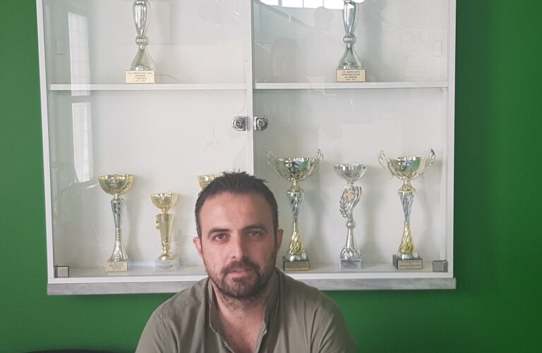 ΑΠΟΧΩΡΕΙ Ο ΣΤΑΥΡΟΣ ΚΩΤΟΥΛΑΣ ΑΠΟ ΤΗΝ ΠΡΟΕΔΡΙΑ ΤΟΥ Γ.Σ. ΑΜΠΕΛΩΝΑ