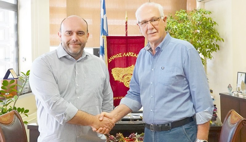 ΥΠΟΨΗΦΙΟΣ ΜΕ ΤΗ ΣΥΜΠΑΡΑΤΑΞΗ ΛΑΡΙΣΑΙΩΝ Ο ΣΤΕΛΙΟΣ ΤΣΙΑΚΑΛΟΣ