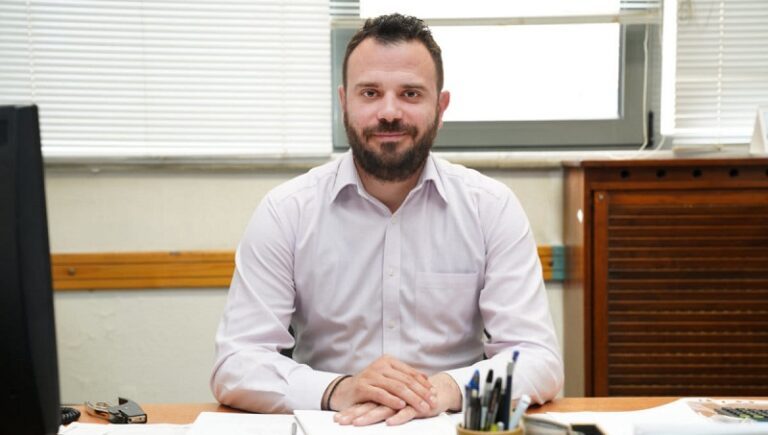 Θ. ΑΔΑΜΟΠΟΥΛΟΣ: UNFAIR ΣΥΜΠΕΡΙΦΟΡΕΣ ΣΕ ΚΡΙΣΙΜΕΣ ΣΤΙΓΜΕΣ ΓΙΑ ΤΟΝ ΔΗΜΟ