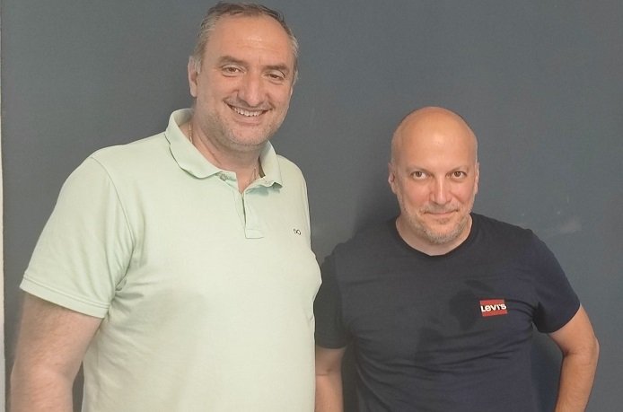 ΣΤΟΝ ΣΥΝΔΥΑΣΜΟ ΤΟΥ Γ. ΚΟΚΟΥΡΑ Ο ΚΩΣΤΑΣ ΑΛΕΞΑΝΔΡΗΣ