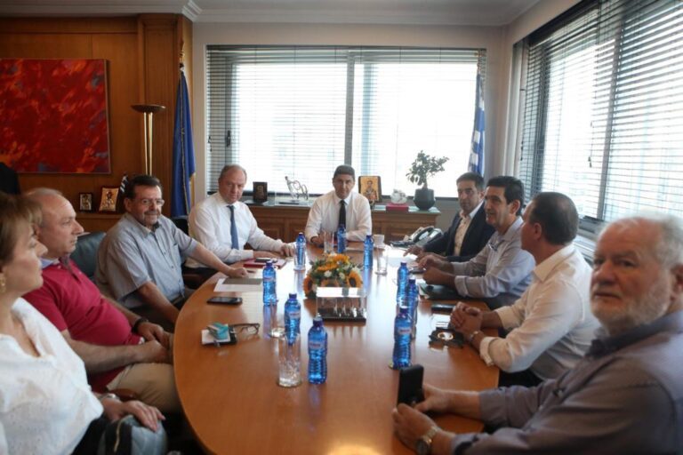 ΣΥΝΑΝΤΗΣΗ ΤΟΥ ΥπΑΑΤ Λ. ΑΥΓΕΝΑΚΗ ΜΕ ΤΟ Δ.Σ ΤΗΣ ΕΘΕΑΣ