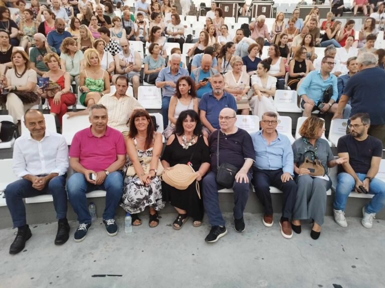 ΓΙΑ ΤΗ ΣΥΝΑΥΛΙΑ-ΑΦΙΕΡΩΜΑ ΣΤΟΝ ΛΟΥΚΙΑΝΟ ΚΗΛΑΗΔΟΝΗ ΜΕ ΤΙΤΛΟ «…Μ’ ΑΓΙΟΚΛΗΜΑ ΚΑΙ ΓΙΑΣΕΜΙΑ»