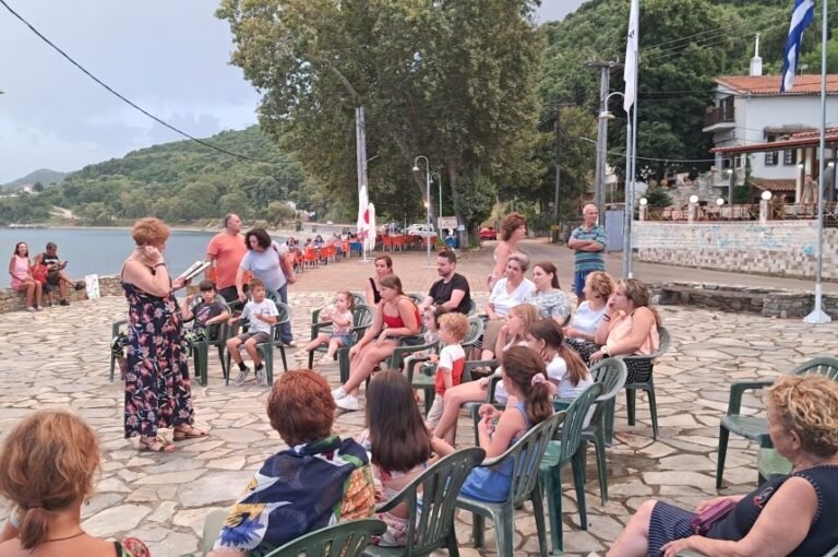ΚΟΥΤΣΟΥΠΙΑ: ΜΕ ΤΗ ΒΟΗΘΕΙΑ ΤΗΣ ΦΩΚΙΑΣ ΒΡΗΚΑΜΕ ΤΟΝ ΘΗΣΑΥΡΟ!