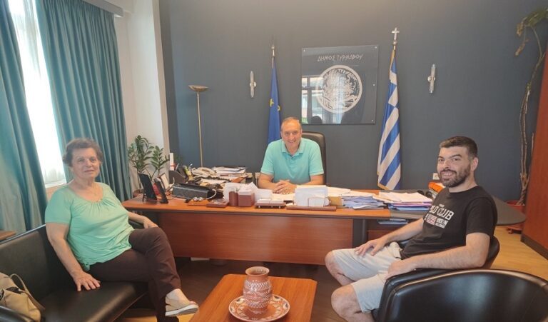 ΥΠΟΨΗΦΙΟΣ ΜΕ ΤΗ ΝΕΑ ΔΗΜΟΤΙΚΗ ΚΙΝΗΣΗ ΤΥΡΝΑΒΟΥ Ο ΣΤΑΥΡΟΣ ΝΤΑΛΑΚΟΥΡΑΣ
