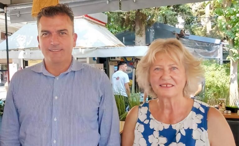 ΣΤΗ «ΛΑΡΙΣΑ ΠΟΥ ΜΑΣ ΑΞΙΖΕΙ!» ΜΕ ΤΟΝ ΘΑΝΑΣΗ ΜΑΜΑΚΟ Η ΚΑΤΕΡΙΝΑ ΚΟΣΣΥΒΑ