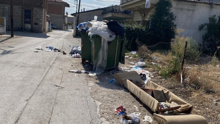 ΠΟΛΛΑ ΠΑΡΑΠΟΝΑ ΓΙΑ ΣΚΟΥΠΙΔΙΑ ΣΤΟΝ ΤΥΡΝΑΒΟ