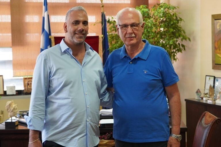ΥΠΟΨΗΦΙΟΣ ΜΕ ΤΗ ΣΥΜΠΑΡΑΤΑΞΗ ΛΑΡΙΣΑΙΩΝ Ο ΓΙΩΡΓΟΣ ΝΤΑΦΟΠΟΥΛΟΣ