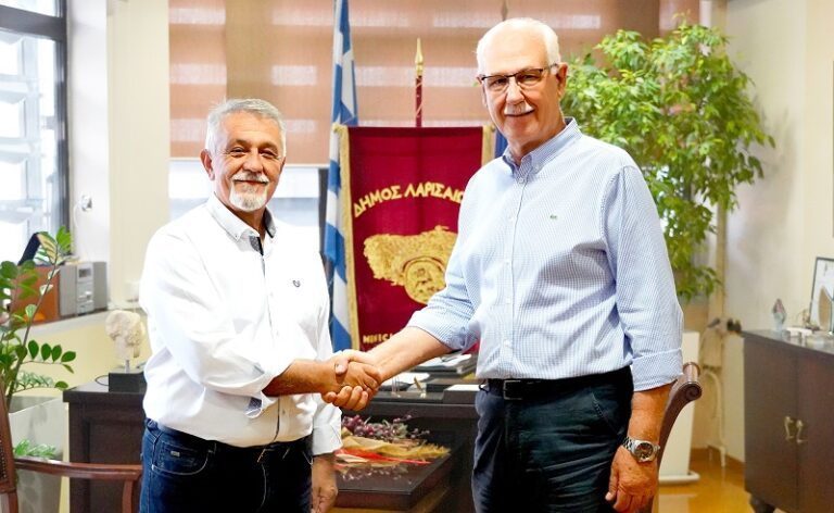 ΥΠΟΨΗΦΙΟΣ ΜΕ ΤΗ «ΣΥΜΠΑΡΑΤΑΞΗ ΛΑΡΙΣΑΙΩΝ» Ο ΜΙΧΑΛΗΣ ΤΟΛΙΚΑΣ