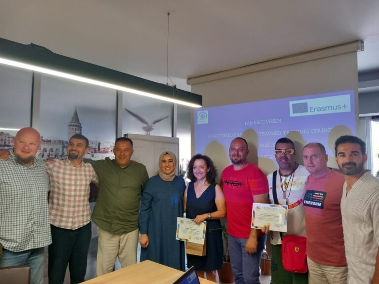 ΣΤΗΝ ΚΩΝΣΤΑΝΤΙΝΟΥΠΟΛΗ ΜΕ ERASMUS+ ΣΤΕΛΕΧΗ ΤΗΣ Δ.Π.Ε. ΛΑΡΙΣΑΣ