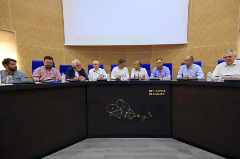ΛΕΥΤΕΡΗΣ ΑΥΓΕΝΑΚΗΣ: ΔΕΝ ΠΡΟΚΕΙΤΑΙ ΝΑ ΑΝΕΧΘΩ ΠΑΙΧΝΙΔΙΑ ΣΤΗΝ ΠΛΑΤΗ ΤΩΝ ΑΓΡΟΤΩΝ