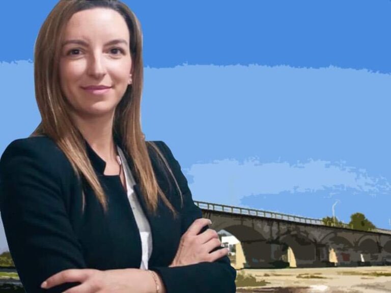 Η ΒΑΡΒΑΡΑ ΓΚΟΥΓΚΟΥΛΙΑΝΑ ΑΝΑΚΟΙΝΩΣΕ ΤΗΝ ΥΠΟΨΗΦΙΟΤΗΤΑ ΤΗΣ ΣΤΟ ΠΛΕΥΡΟ ΤΟΥ Γ. ΚΟΚΟΥΡΑ