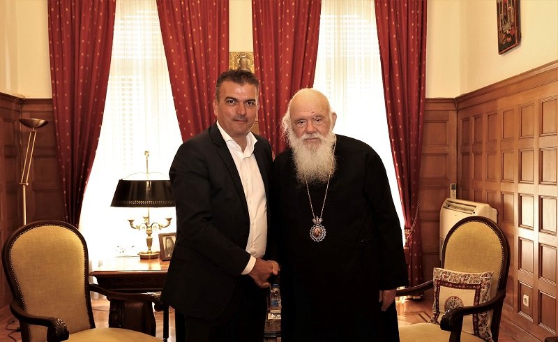 ΜΕ ΤΟΝ ΑΡΧΙΕΠΙΣΚΟΠΟ ΑΘΗΝΩΝ ΚΑΙ ΠΑΣΗΣ ΕΛΛΑΔΟΣ, κ.κ. ΙΕΡΩΝΥΜΟ ΣΥΝΑΝΤΗΘΗΚΕ Ο ΘΑΝΑΣΗΣ ΜΑΜΑΚΟΣ