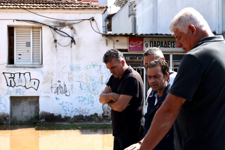 Θ. ΜΑΜΑΚΟΣ: ΕΝΩΜΕΝΟΙ ΔΙΝΟΥΜΕ ΤΗ ΜΑΧΗ ΓΙΑ ΤΗΝ ΠΟΛΗ ΜΑΣ