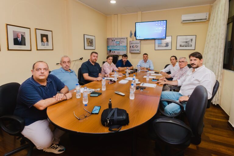 Θ. ΜΑΜΑΚΟΣ: ΔΕΣΜΗ ΠΕΝΤΕ ΑΜΕΣΩΝ ΜΕΤΡΩΝ ΓΙΑ ΤΗΝ ΑΝΑΚΟΥΦΙΣΗ ΟΙΚΟΓΕΝΕΙΩΝ ΚΑΙ ΕΠΙΧΕΙΡΗΣΕΩΝ