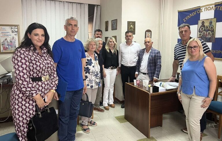 ΘΑΝΑΣΗΣ ΜΑΜΑΚΟΣ: Η ΛΑΡΙΣΑ ΜΠΟΡΕΙ ΝΑ ΓΙΝΕΙ ΠΟΛΗ ΦΙΛΙΚΗ ΠΡΟΣ ΤΗΝ ΟΙΚΟΓΕΝΕΙΑ