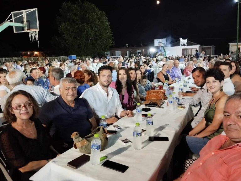 ΣΤΗ ΓΙΟΡΤΗ ΑΧΛΑΔΙΟΥ ΣΤΑ ΠΛΑΤΑΝΟΥΛΙΑ Η ΛΑΪΚΗ ΣΥΣΠΕΙΡΩΣΗ ΔΗΜΟΥ ΤΥΡΝΑΒΟΥ