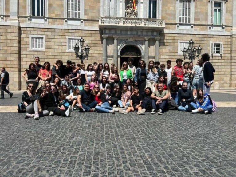ΣΤΗ ΒΑΡΚΕΛΩΝΗ (RUBI) ΤΟ 2ο ΓΥΜΝΑΣΙΟ ΤΥΡΝΑΒΟΥ ΜΕ ERASMUS+