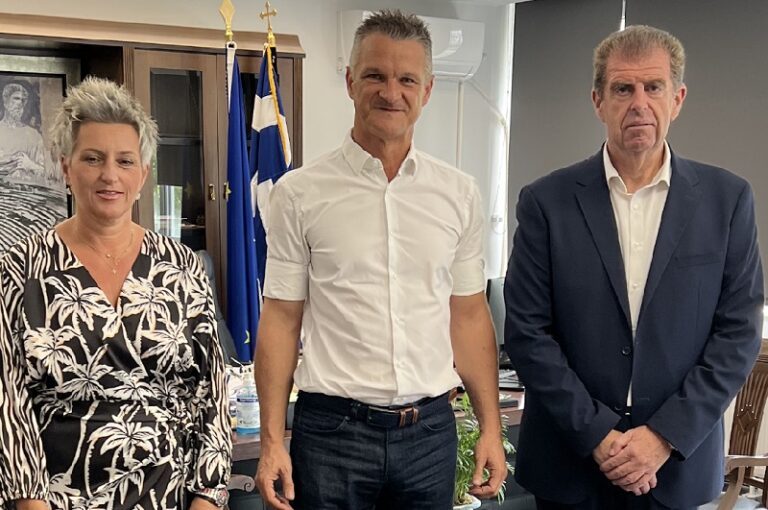 ΠΡΟΣΦΟΡΕΣ ΤΗΣ ΙΣΡΑΗΛΙΤΙΚΗΣ ΚΟΙΝΟΤΗΤΑΣ ΛΑΡΙΣΑΣ ΓΙΑ ΤΟΥΣ ΠΛΗΜΜΥΡΟΠΑΘΕΙΣ