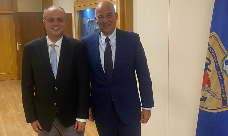 ΜΕ ΤΟΝ ΥΠΟΥΡΓΟ ΕΘΝΙΚΗΣ ΑΜΥΝΑΣ Ν. ΔΕΝΔΙΑ ΣΥΝΑΝΤΗΘΗΚΕ Ο ΧΡ. ΚΑΠΕΤΑΝΟΣ