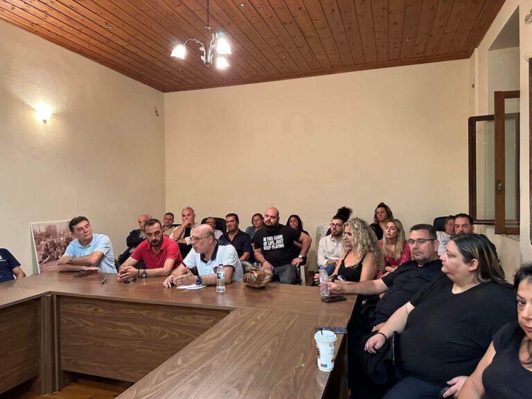 ΜΕ ΤΟΥΣ ΠΟΛΙΤΙΣΤΙΚΟΥΣ ΣΥΛΛΟΓΟΥΣ ΤΟΥ ΑΜΠΕΛΩΝΑ ΣΥΝΑΝΤΗΘΗΚΕ Ο ΣΑΜΕΡ ΑΜΑΡΙ