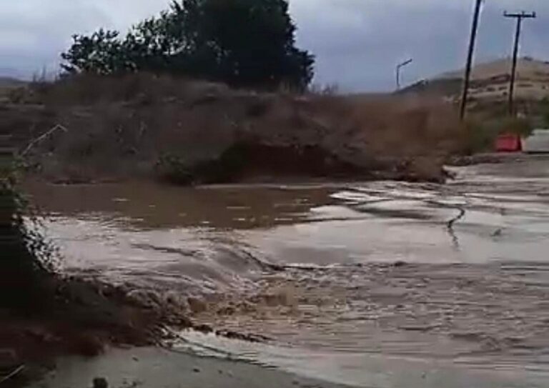 ΩΡΕΣ ΑΓΩΝΙΑΣ ΓΙΑ ΤΟΥΣ ΚΑΤΟΙΚΟΥΣ ΣΤΟ ΚΑΛΟΧΩΡΙ ΤΕΜΠΩΝ (ΒΙΝΤΕΟ)