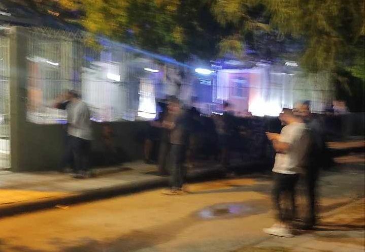 ΠΡΟΣΑΓΩΓΕΣ ΚΑΙ ΣΥΛΛΗΨΕΙΣ ΝΕΑΡΩΝ ΓΙΑ ΤΗ ΣΥΓΚΕΝΤΡΩΣΗ ΚΑΤΑ ΜΗΤΣΟΤΑΚΗ ΣΤΗ ΛΑΡΙΣΑ