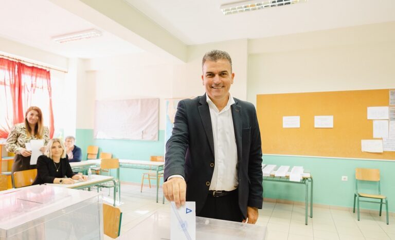 Θ. ΜΑΜΑΚΟΣ: ΣΗΜΕΡΑ ΑΠΟΦΑΣΙΖΟΥΜΕ ΑΝ ΘΑ ΠΑΡΑΜΕΙΝΟΥΜΕ ΣΤΗ ΣΤΑΣΙΜΟΤΗΤΑ ΓΙΑ ΑΛΛΑ 5 ΧΡΟΝΙΑ Η ΑΝ ΘΑ ΑΛΛΑΞΟΥΜΕ ΚΑΙ ΘΑ ΠΑΜΕ ΜΠΡΟΣΤΑ