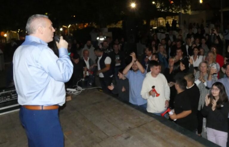ΕΠΑΝΕΚΛΕΓΕΤΑΙ ΔΗΜΑΡΧΟΣ ΕΛΑΣΣΟΝΑΣ Ο ΝΙΚΟΣ ΓΑΤΣΑΣ