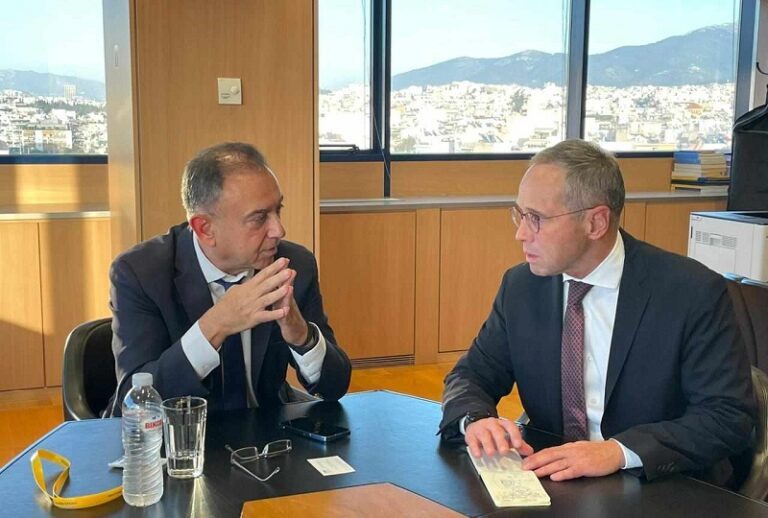 ΑΝΟΙΚΤΟ ΠΑΡΑΜΕΝΕΙ ΤΟ ΥΠΟΚΑΤΑΣΤΗΜΑ ΤΗΣ ΠΕΙΡΑΙΩΣ ΣΤΗ ΦΙΛΙΠΠΟΥΠΟΛΗ