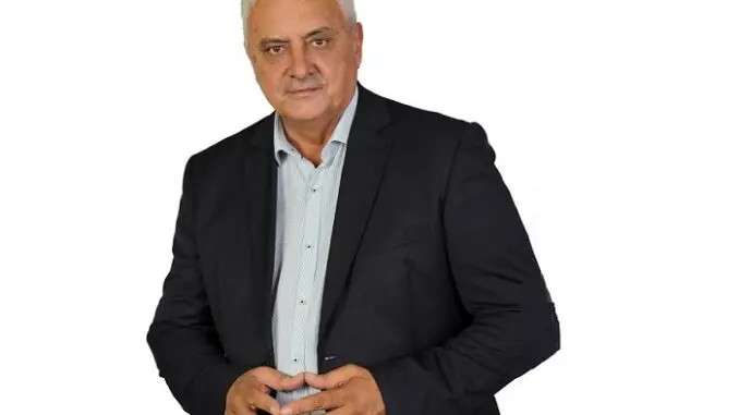 ΚΟΛΛΑΤΟΣ
