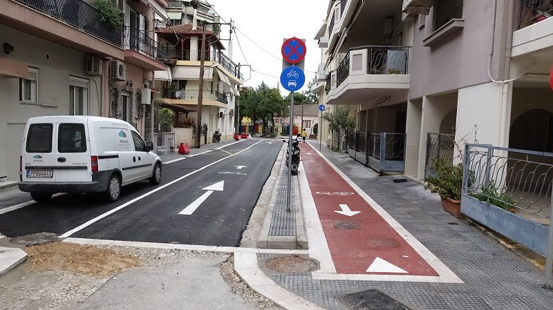 ΣΤΗΝ ΚΥΚΛΟΦΟΡΙΑ ΤΟ ΠΡΩΤΟ ΑΝΑΚΑΤΑΣΚΕΥΑΣΜΕΝΟ ΤΜΗΜΑ ΤΗΣ ΟΔΟΥ ΒΥΖΑΝΤΙΟΥ
