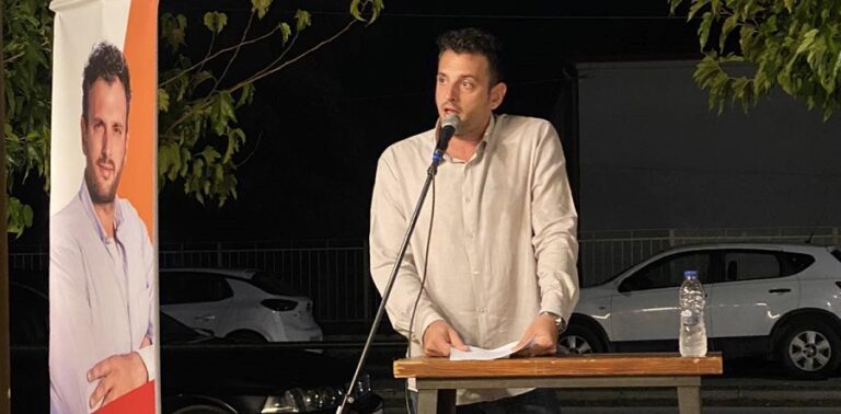 ΜΗΝΥΜΑ ΝΙΚΗΣ ΓΙΑ ΤΟΝ ΣΤΕΛΙΟ ΤΣΙΚΡΙΤΣΗ ΑΠΟ ΤΑ ΠΛΑΤΑΝΟΥΛΙΑ